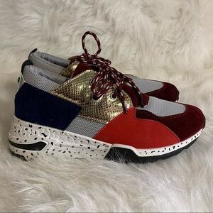 YoKi Women’s Shoes Size 40 (9-9.5). Blue-White-Pink Lace Up Sneakers